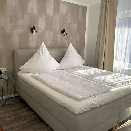 Excellentas 3* Hannover