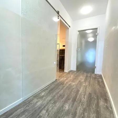 Excellentas Apartahotel