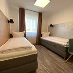 Excellentas 아파트호텔 3*
