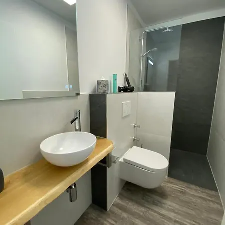 Excellentas Aparthotel *